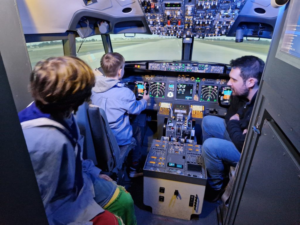 224 north london scouts take to the air in a 737