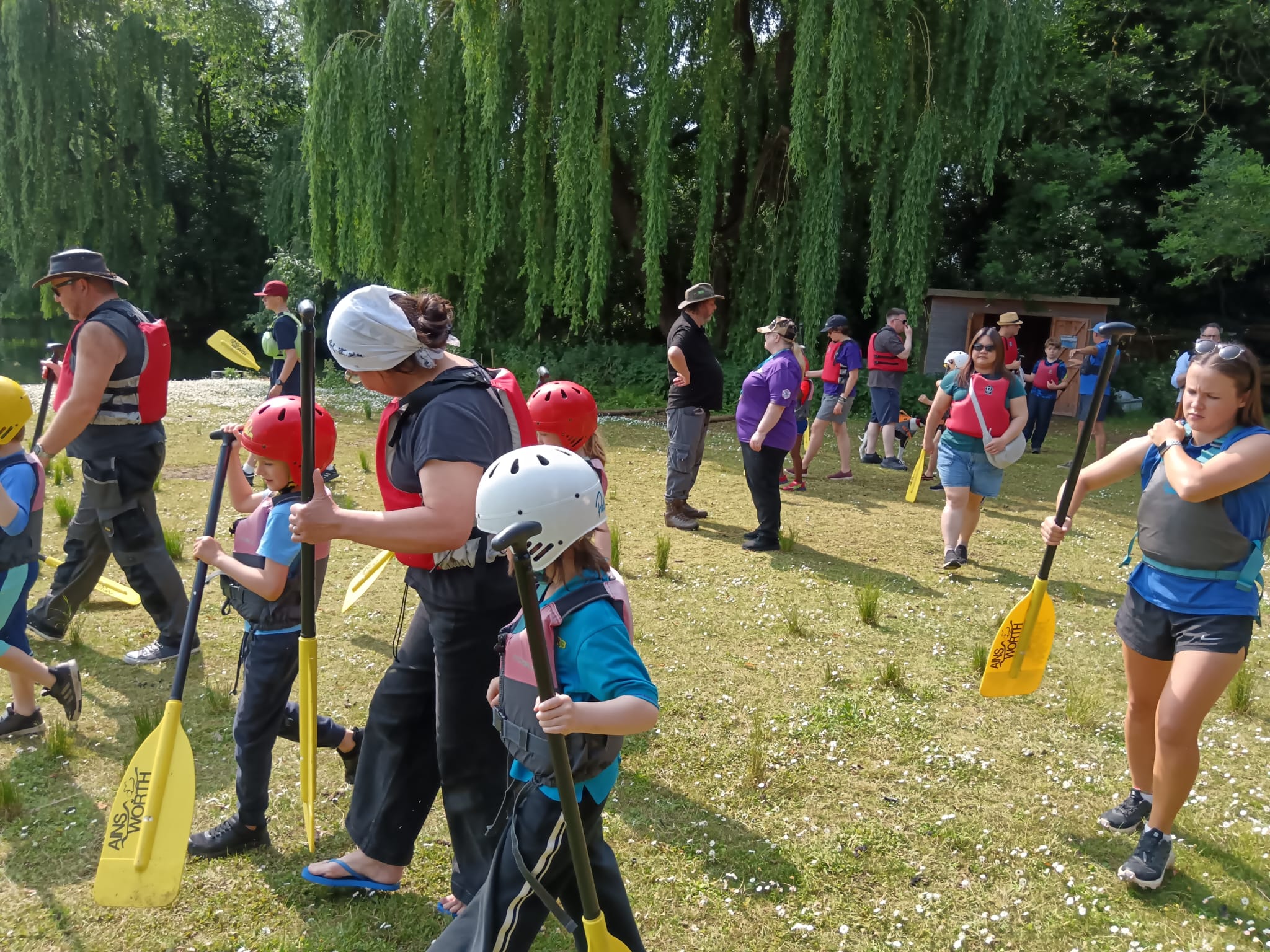 224 North London Beaver scouts getting ready for water activities
